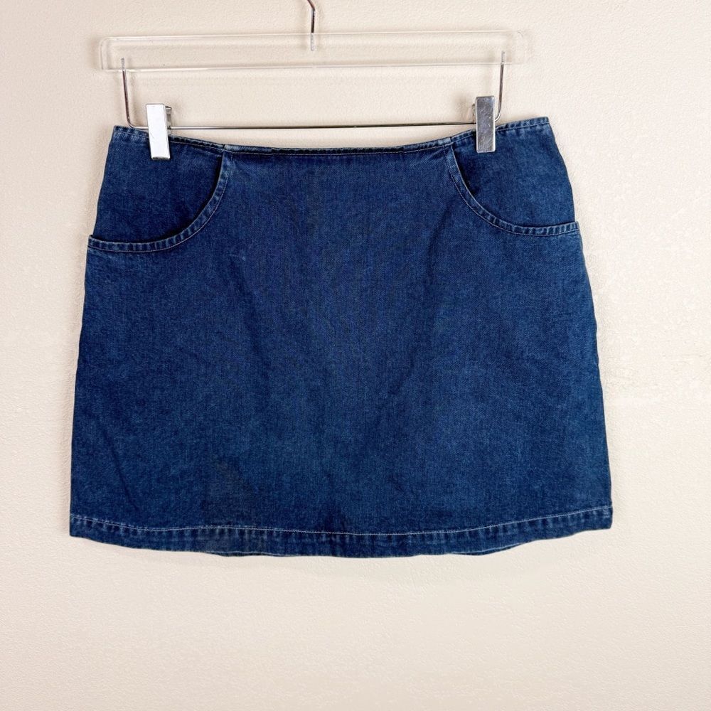 Vintage Guess Denim Jean Mini Skirt Size 32